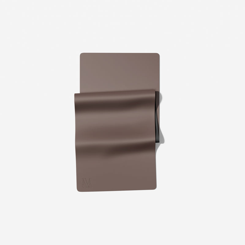 Mi Mat in Nala Nude